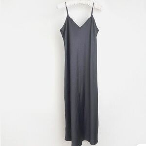 🟣 VANESSA ZANI DARK GRAY MAXI SATIN SLIP DRESS SIZE MEDIUM